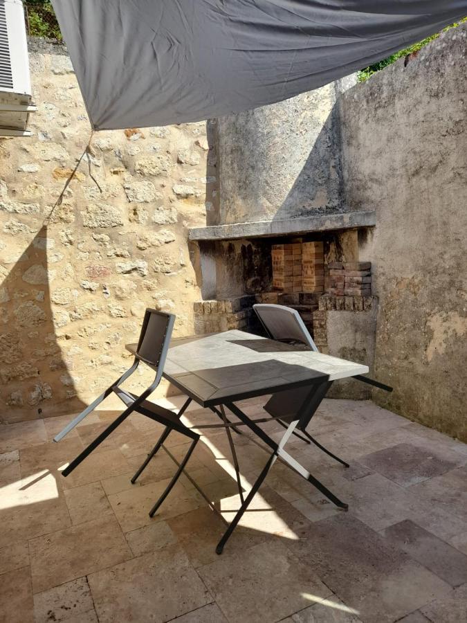Appartement Belle Vue - Centre Ville Medievale 구르동-앙-케르시 외부 사진